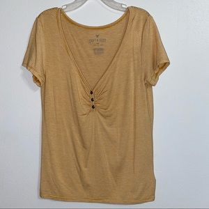 American Eagle v-neck